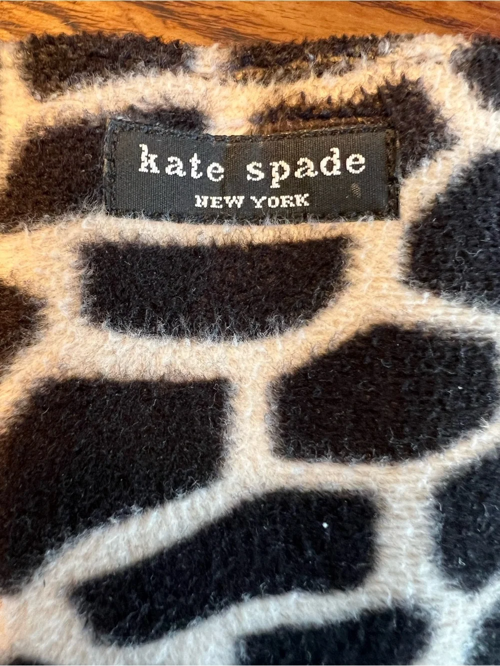 kate spade Black & White Giraffe-Pattern Shoulder Bag Vintage USA made